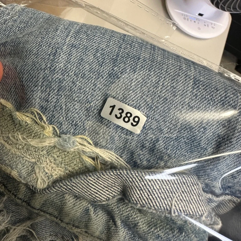 Vintage Levis Denim Trucker Jacket Mens L Blue Distressed USA Made 80s Thrashed - Picture 10 of 10
